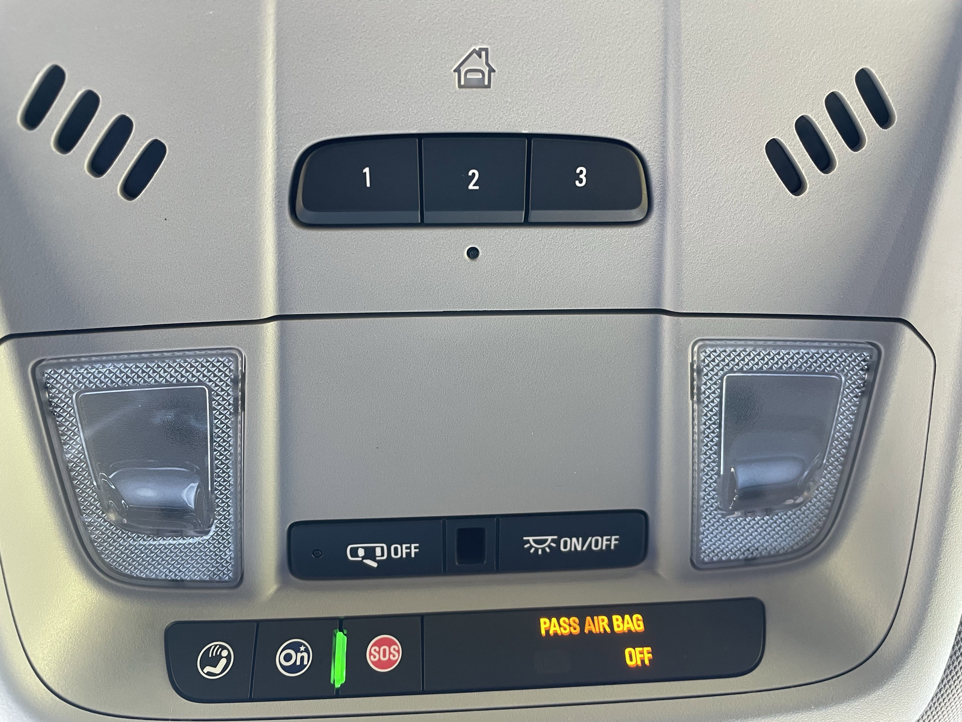 Used 2019 Chevrolet Equinox Premier image 38