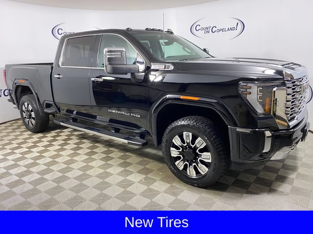 Certified 2024 GMC Sierra 2500 Denali w/ Denali Reserve Package AWD/4WD image 9