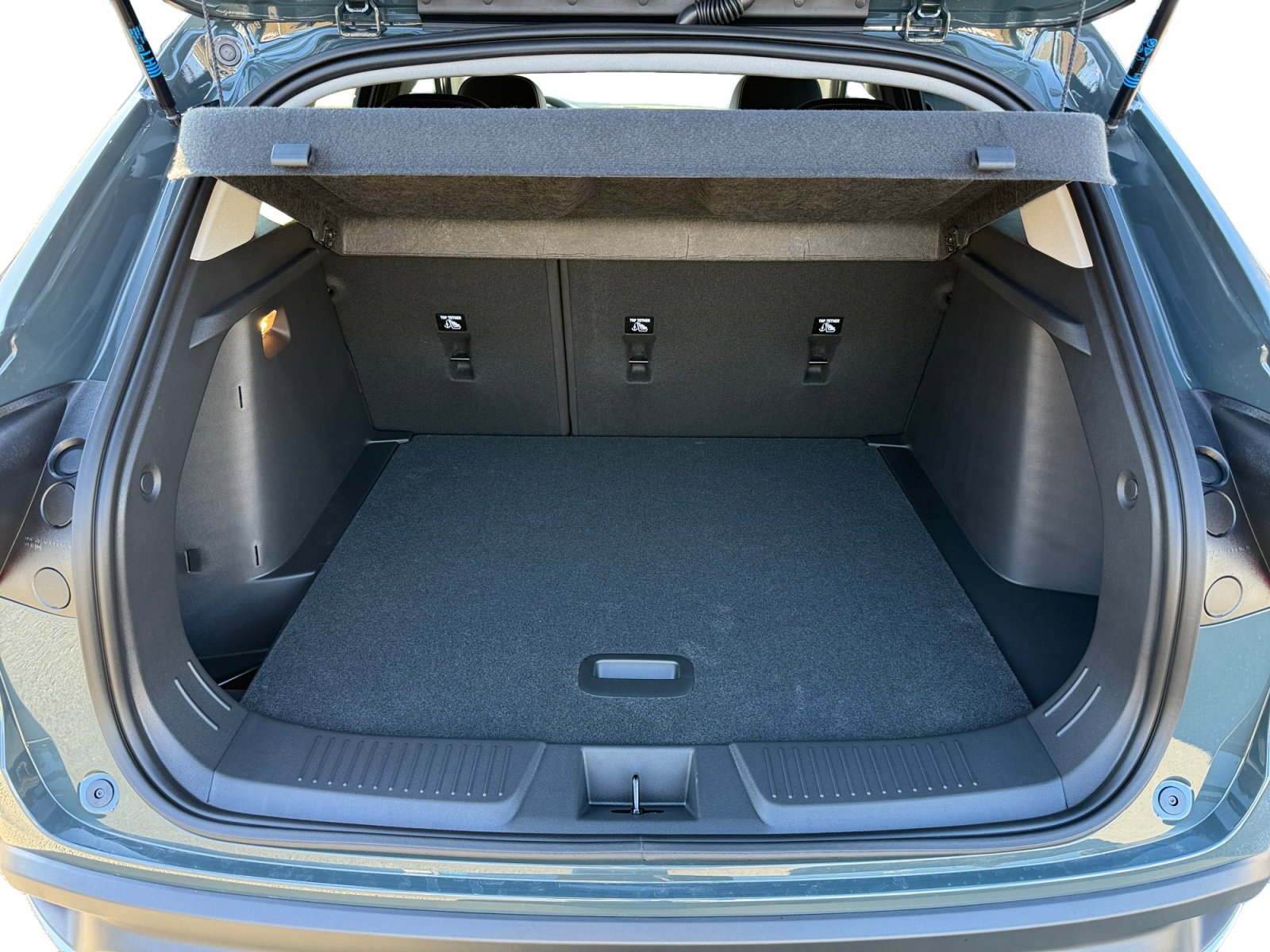 New 2026 Chevrolet Trax LT w/ Sunroof Package image 17