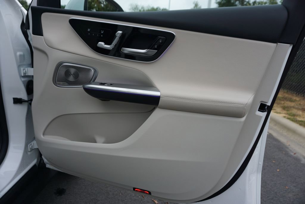 New 2026 Mercedes-Benz GLC 300 4MATIC image 61