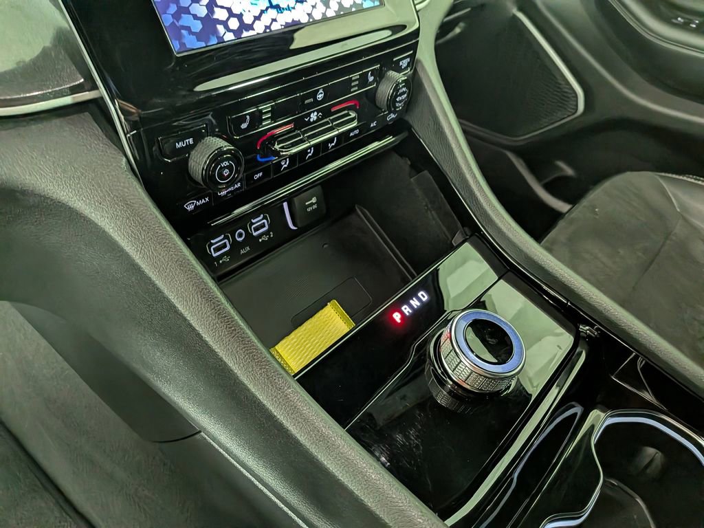 Certified 2022 Jeep Grand Cherokee Altitude image 28