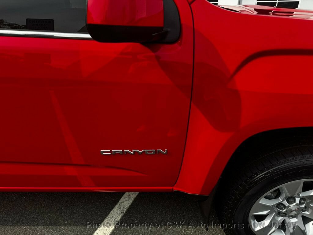 Used 2015 GMC Canyon SLE AWD/4WD image 8