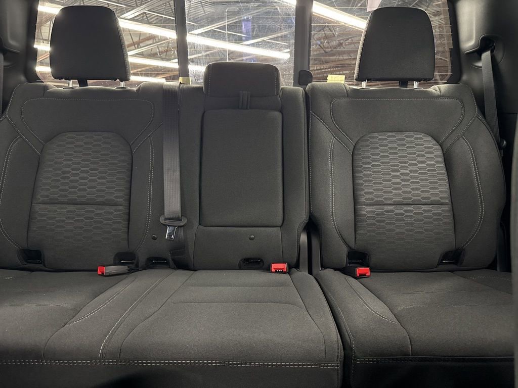 New 2026 RAM 1500 4x4 Crew Cab image 22