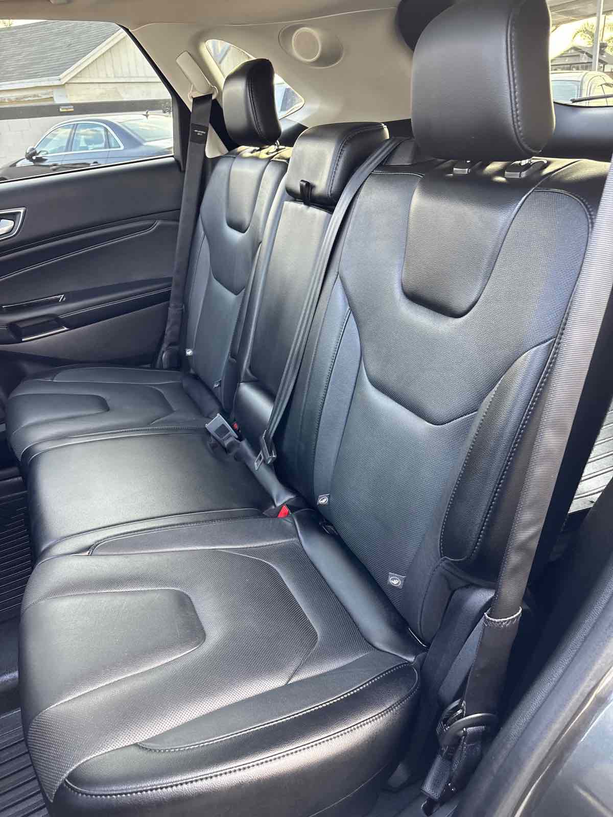 Used 2018 Ford Edge Titanium w/ Equipment Group 302A image 12