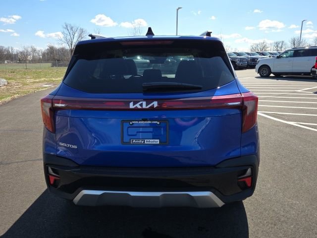 Used 2024 Kia Seltos S image 9