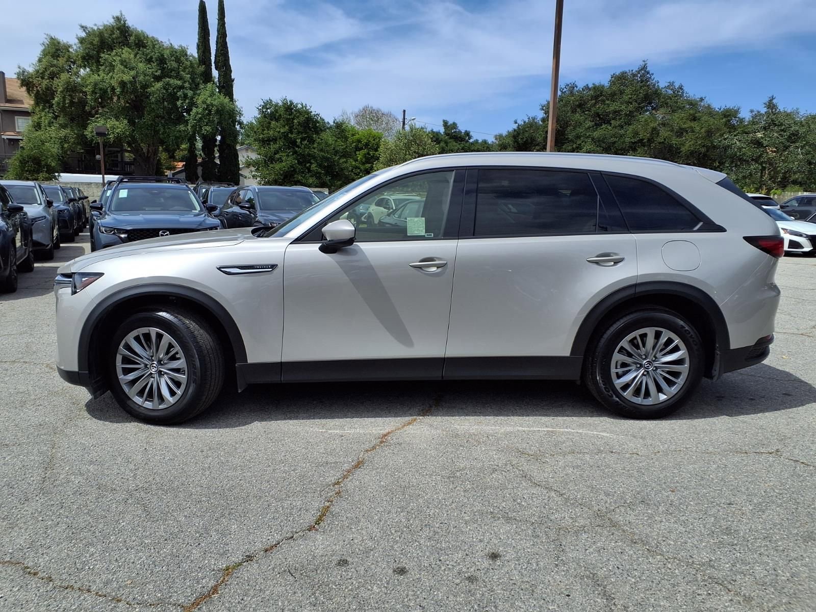 Used 2025 MAZDA CX-90 3.3 Turbo w/ Preferred Package image 3