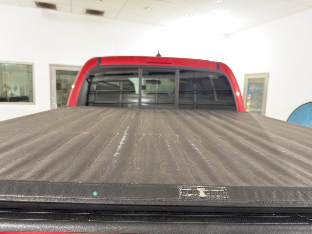 Used 2015 Toyota Tacoma PreRunner w/ SR5 Package image 10