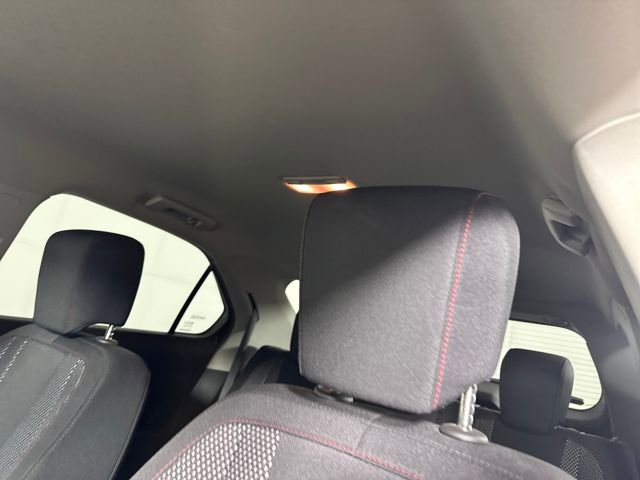 Used 2017 Chevrolet Equinox LT w/ Convenience Package image 12