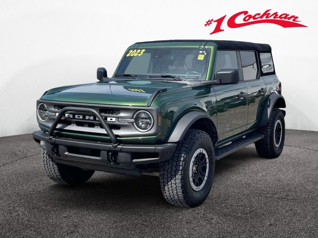 Used 2023 Ford Bronco Big Bend w/ Sasquatch Package AWD/4WD image 11