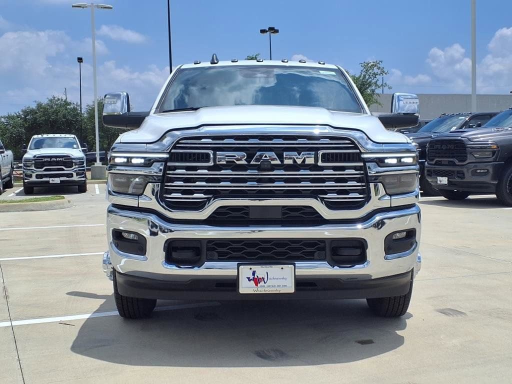 New 2025 RAM 3500 Limited image 12