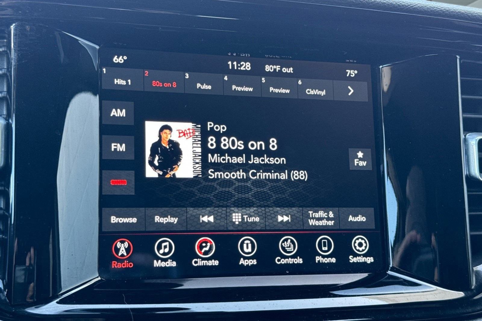 Used 2024 Dodge Durango SXT image 18