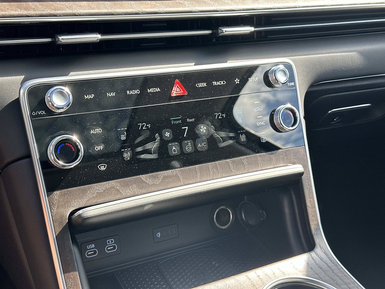 New 2026 Genesis GV80 2.5T Advanced AWD/4WD image 12