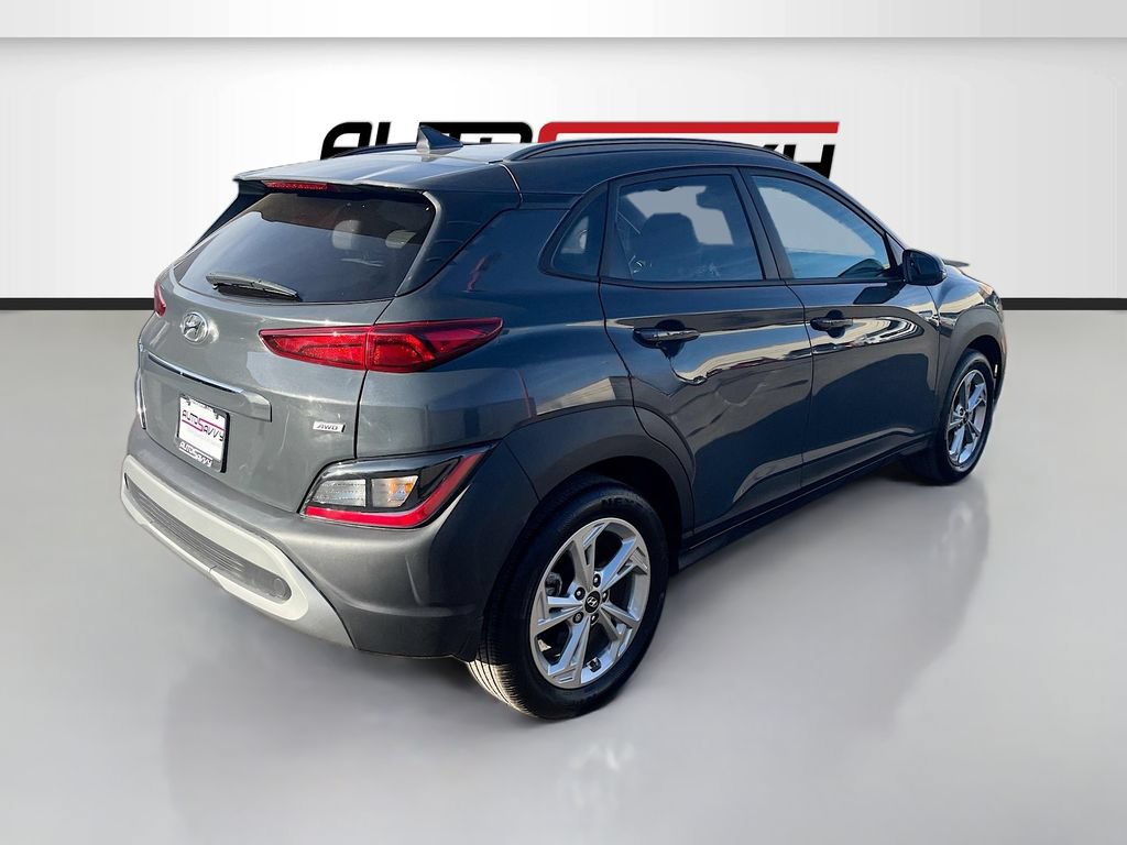 Used 2023 Hyundai Kona SEL w/ Cargo Package AWD/4WD image 7