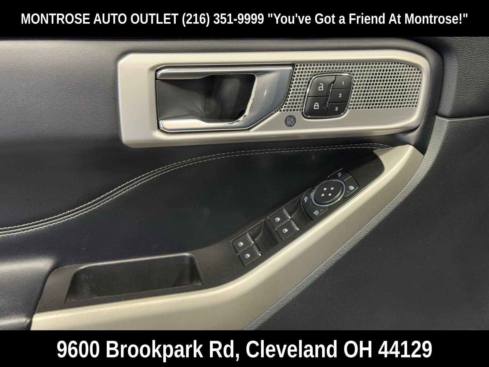 Used 2021 Ford Explorer Limited w/ Equipment Group 301A image 12