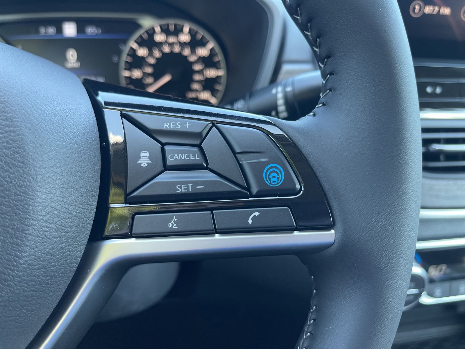 New 2025 Nissan Altima 2.5 SV w/ SV Premium Package image 31