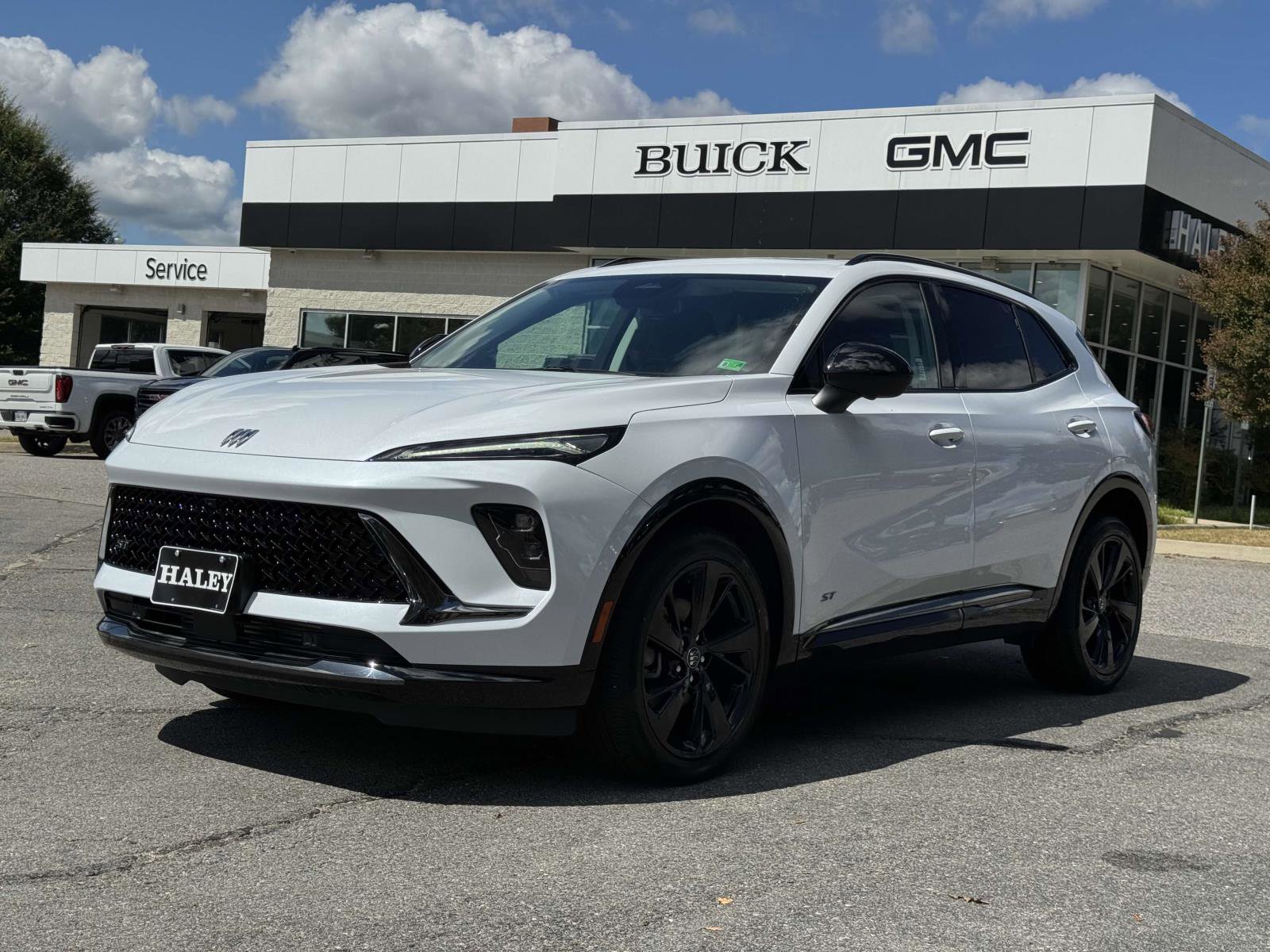 New 2025 Buick Envision Sport Touring image 22