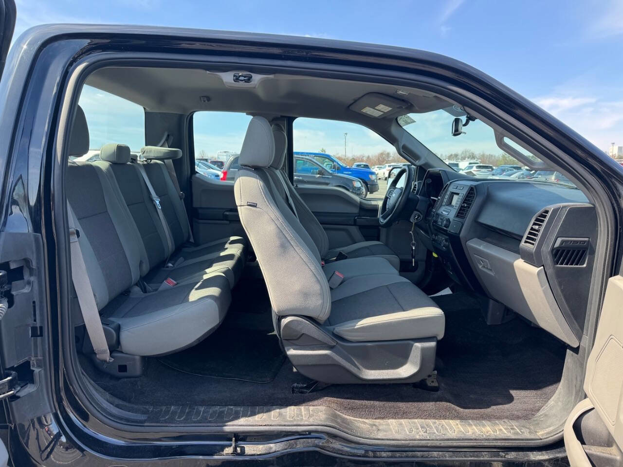 Used 2016 Ford F150 XL w/ Equipment Group 101A Mid RWD image 13