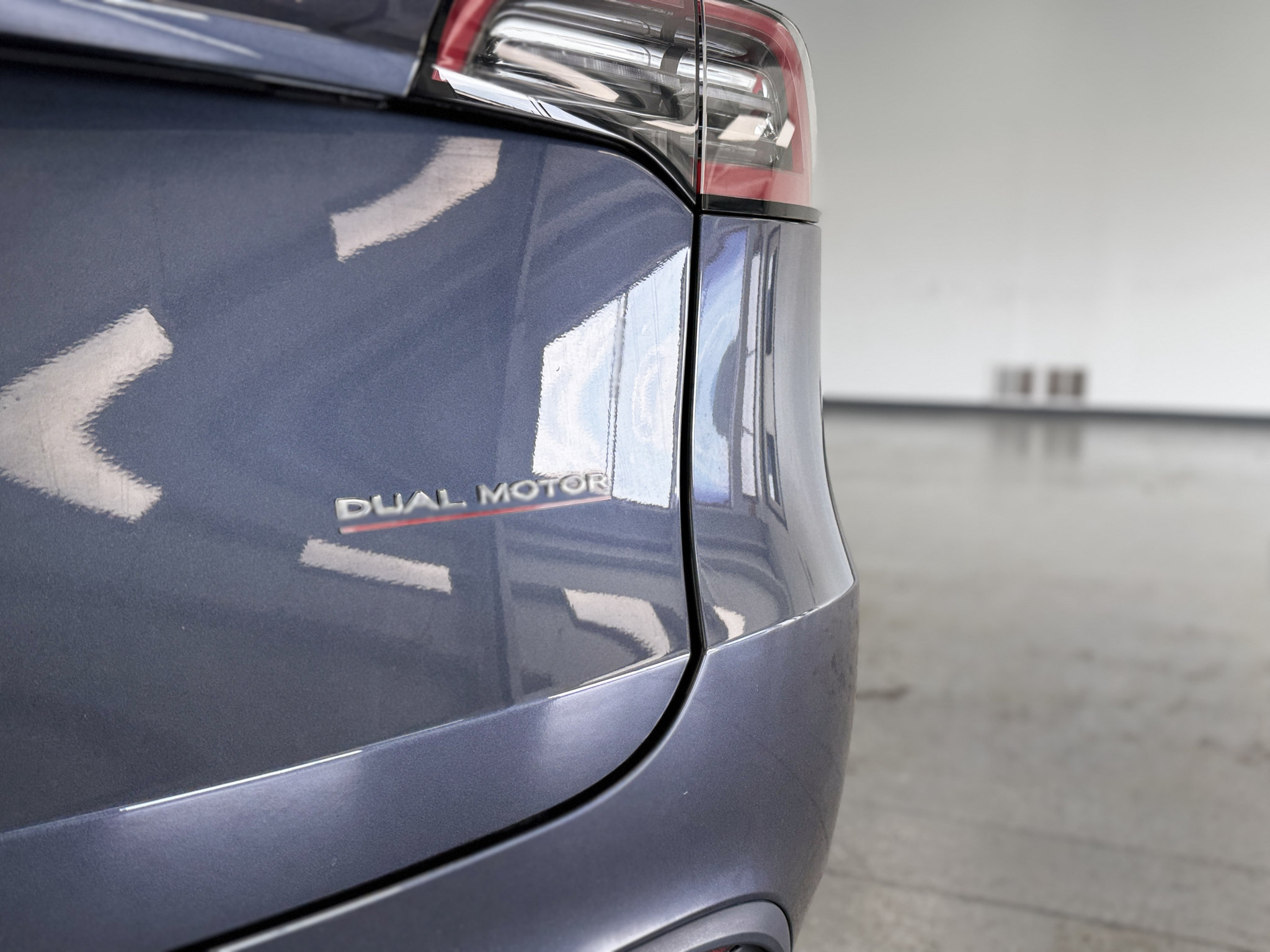 Used 2023 Tesla Model Y Performance AWD/4WD image 28