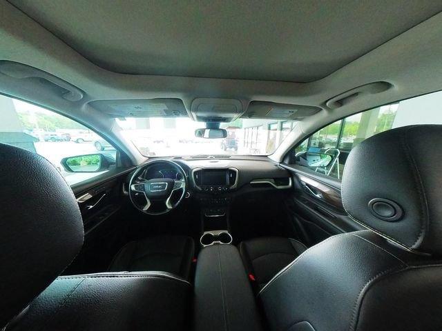 Used 2020 GMC Terrain Denali w/ LPO, Floor Liner Package FWD image 32