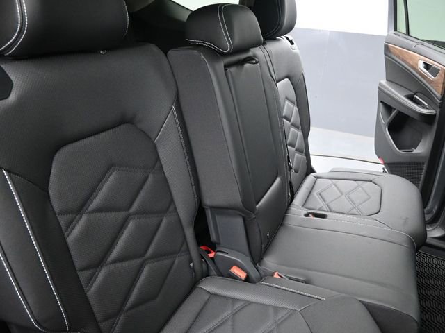 New 2026 Volkswagen Atlas SE image 27