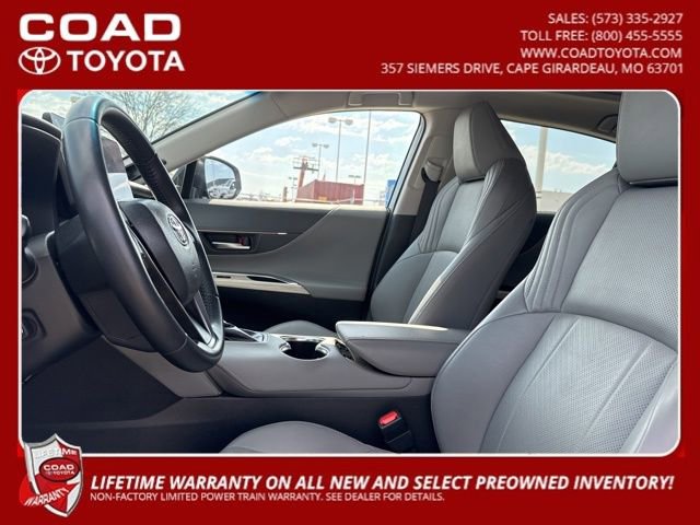 Certified 2024 Toyota Venza Limited image 9