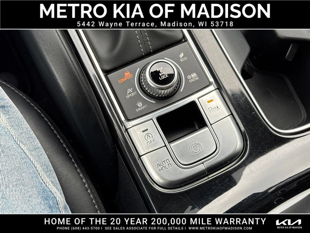 Used 2023 Kia Telluride S AWD/4WD image 25