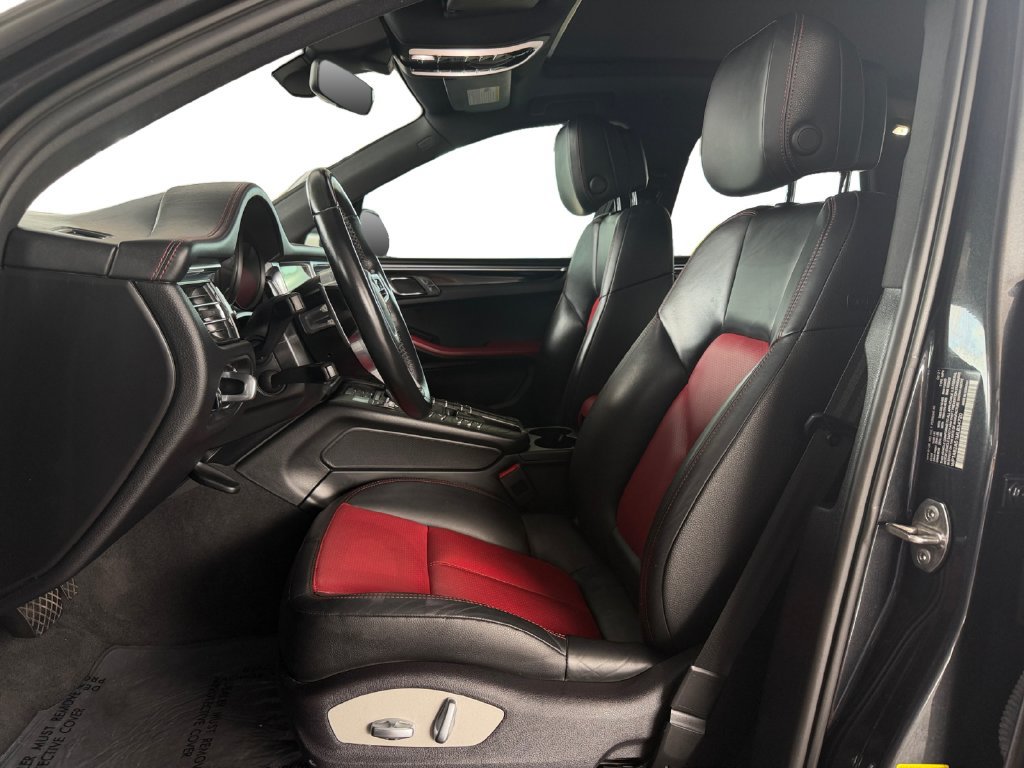 Used 2021 Porsche Macan S AWD/4WD image 10