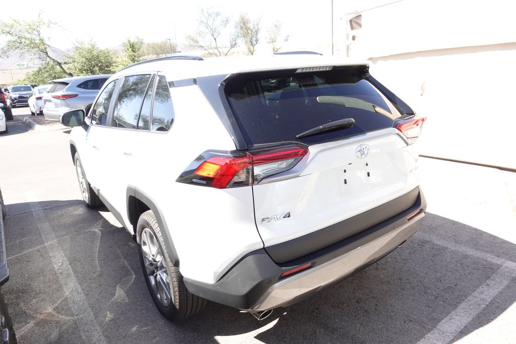 Certified 2025 Toyota RAV4 Limited w/ Advanced Technology Package FWD image 4