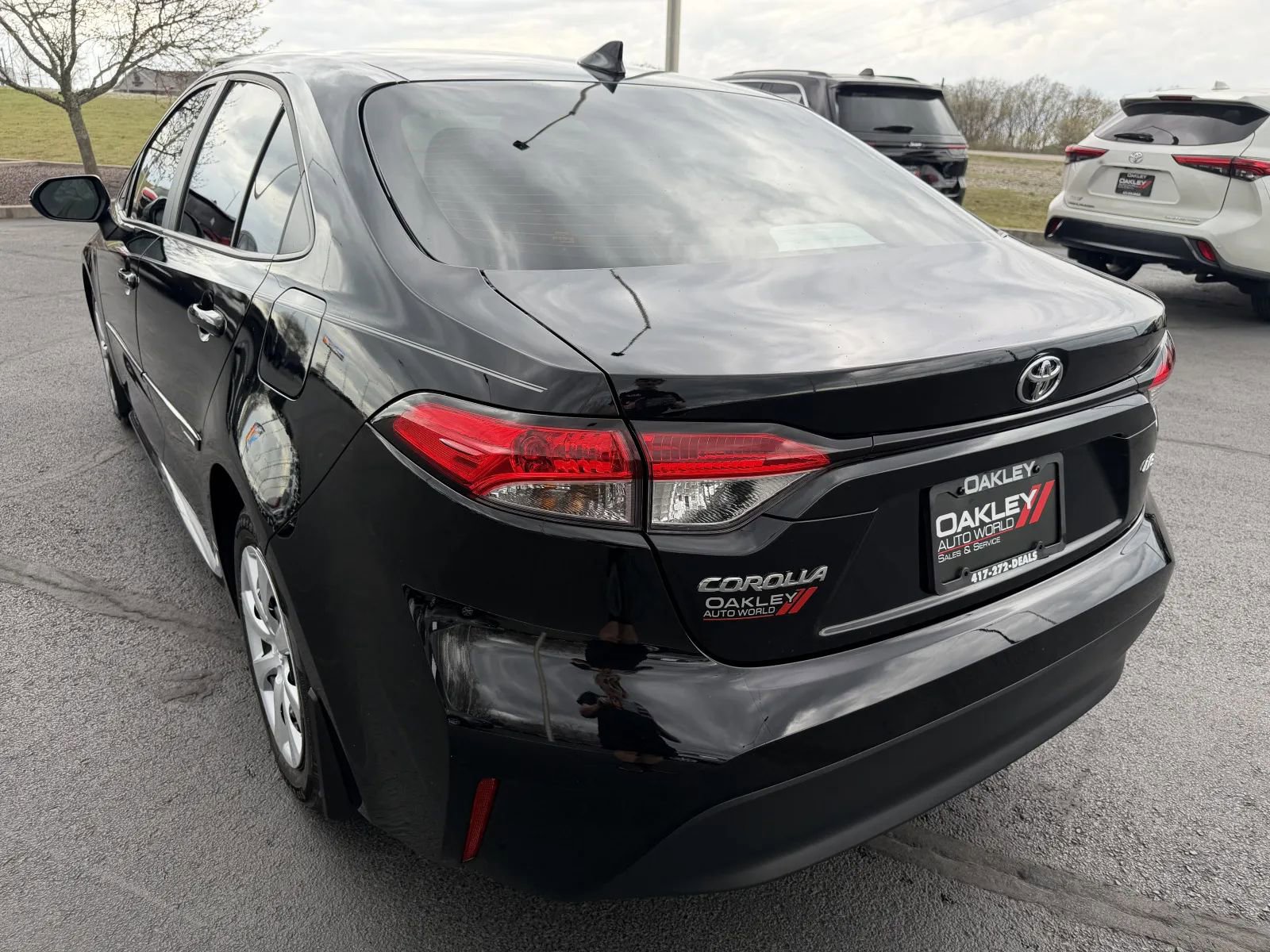 Used 2024 Toyota Corolla LE image 11