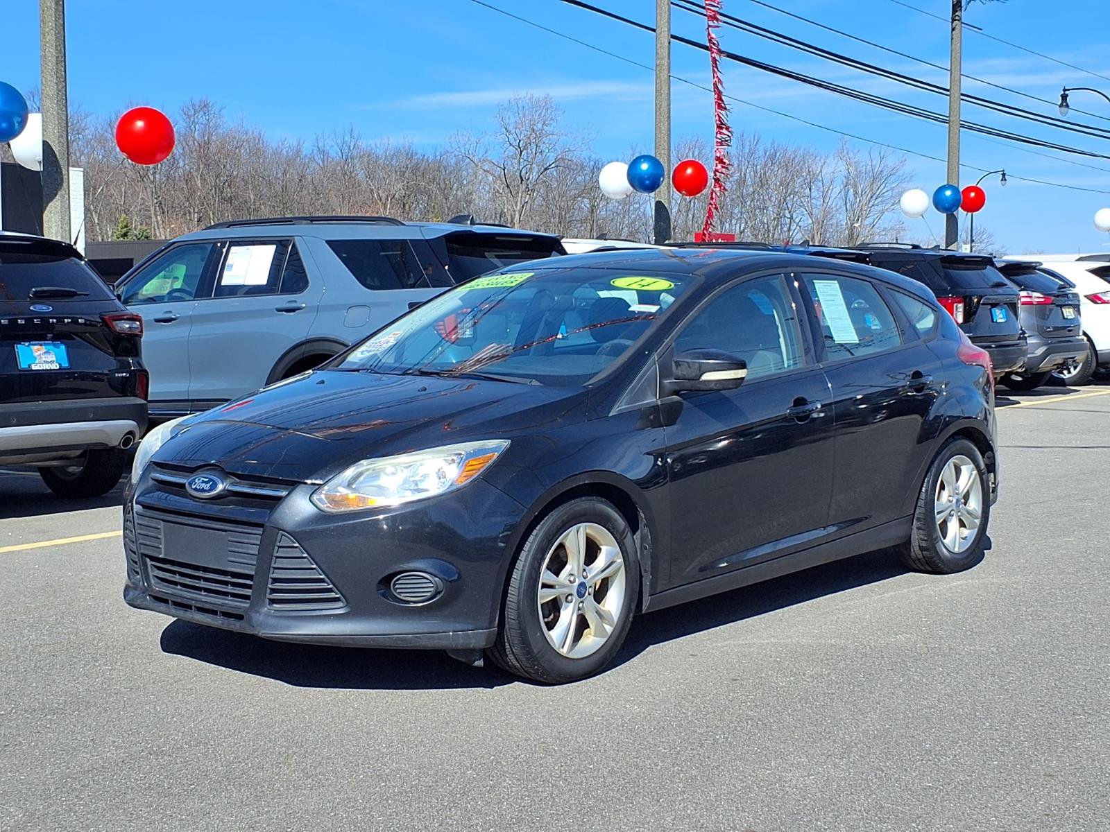 Used 2014 Ford Focus SE w/ SE Winter Package