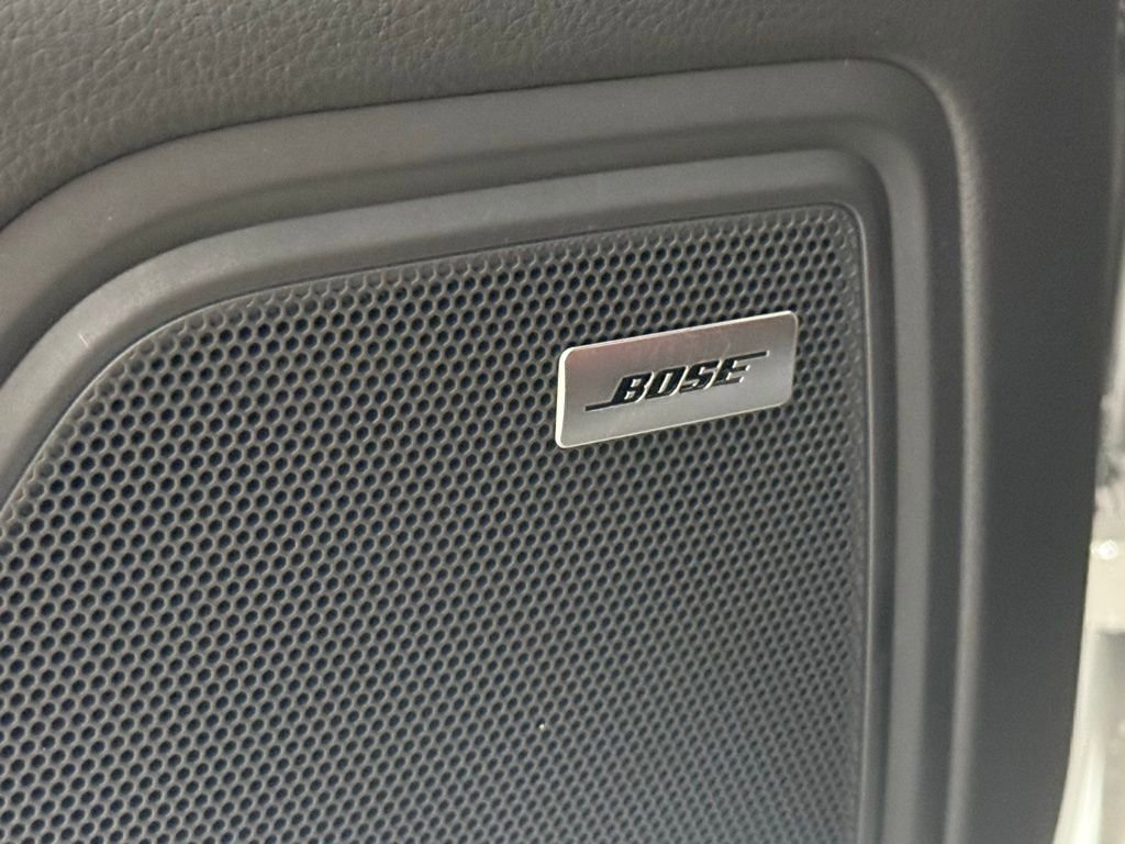 New 2026 Porsche Macan image 28