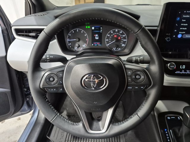 Used 2025 Toyota Corolla SE FWD image 15