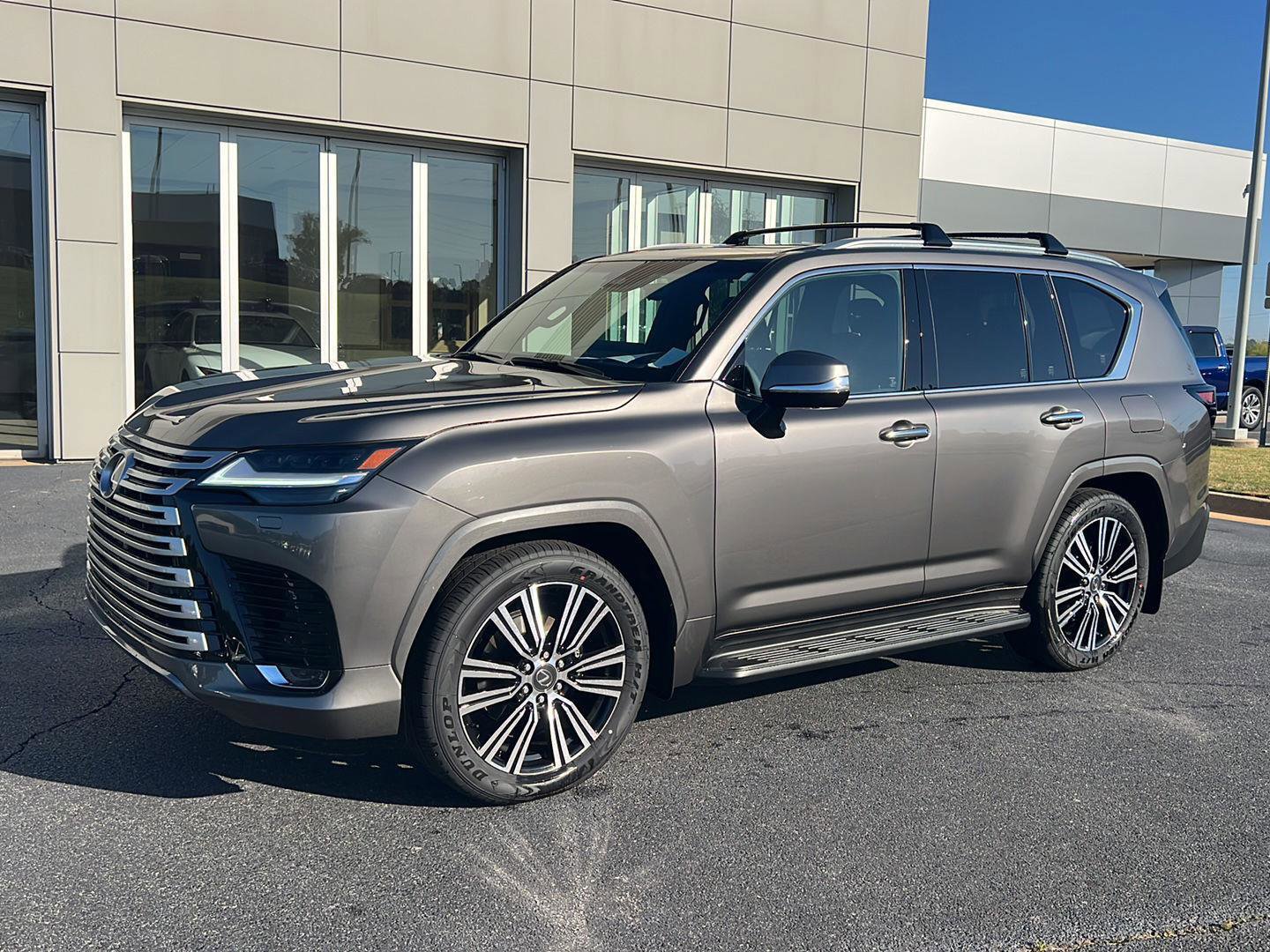 New 2026 Lexus LX 600 4WD w/ Luxury Package image 1