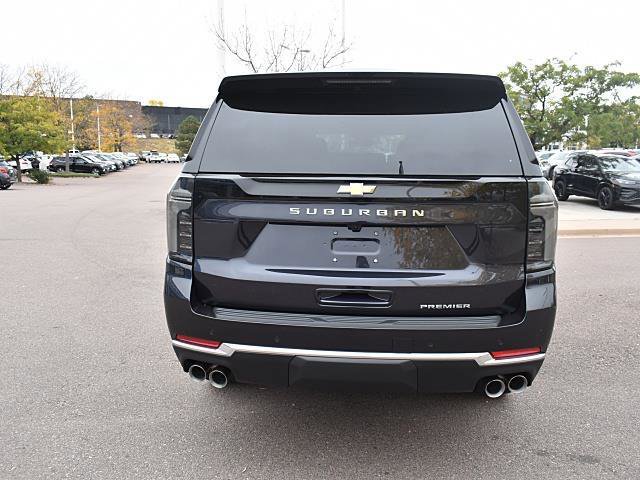 New 2026 Chevrolet Suburban Premier image 5
