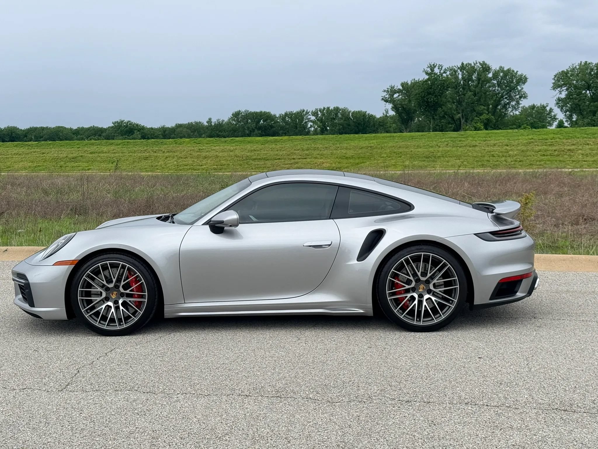 Used 2021 Porsche 911 GT3 RS AWD/4WD image 11