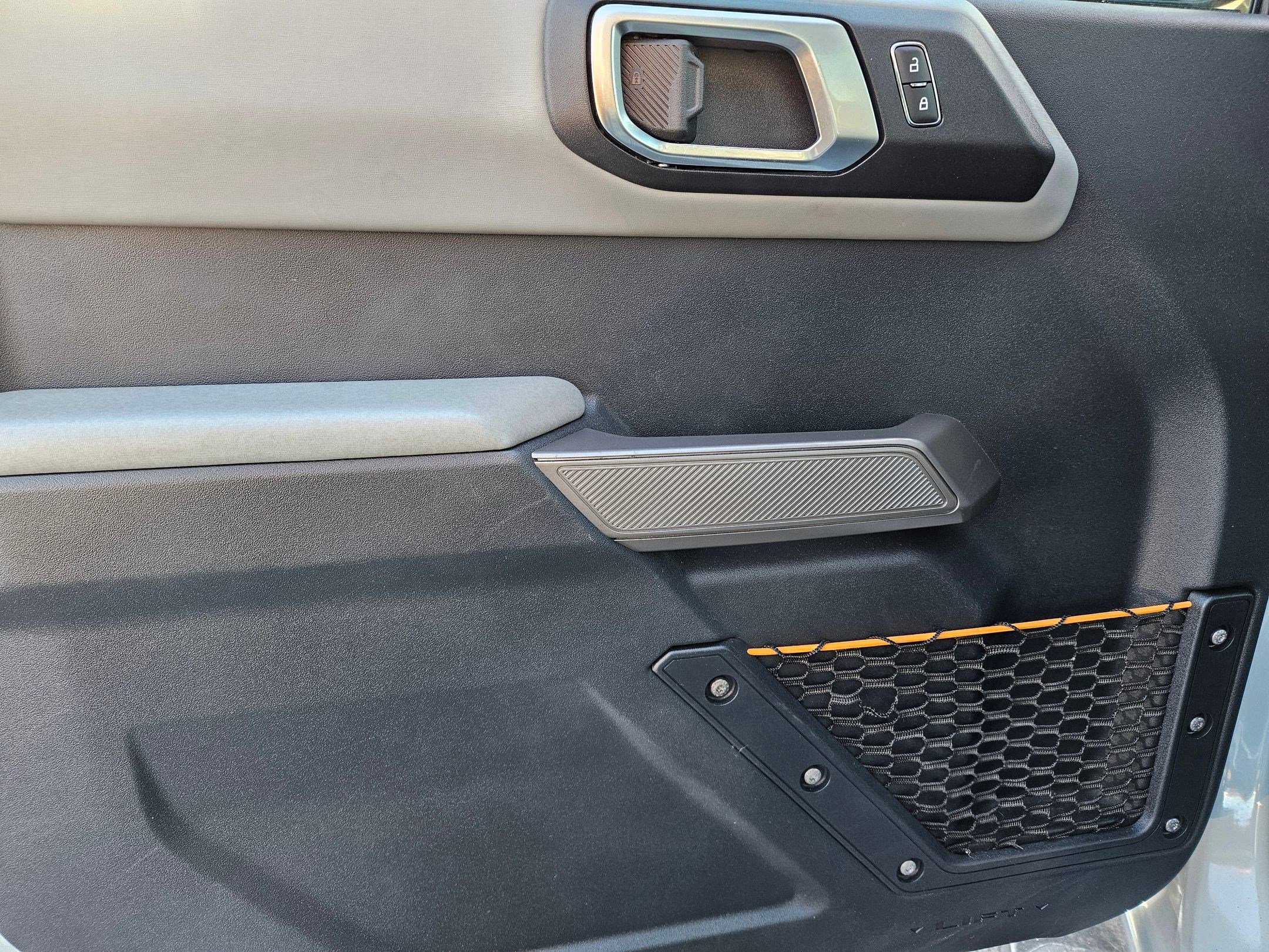 Used 2022 Ford Bronco Badlands image 15