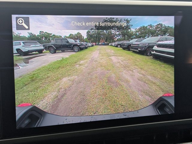 New 2025 Jeep Gladiator Rubicon image 18