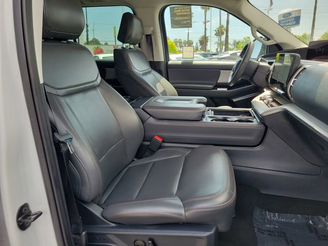 Certified 2025 Ford Expedition Max Active AWD/4WD image 18