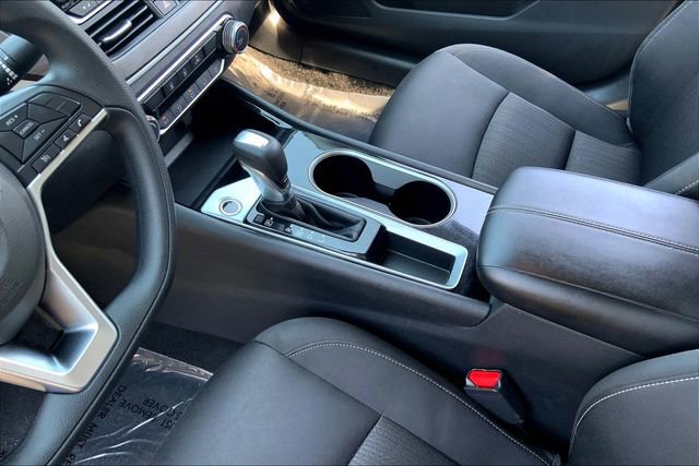 Used 2024 Nissan Altima 2.5 SV image 13