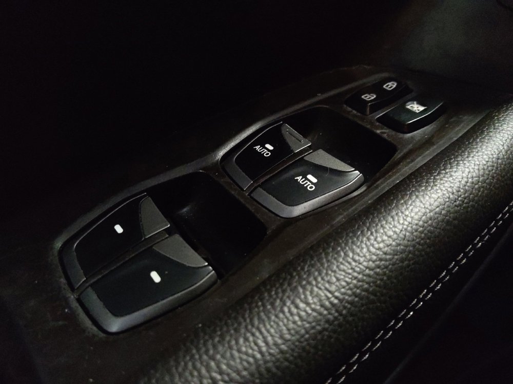 Used 2017 Hyundai Santa Fe Sport image 27