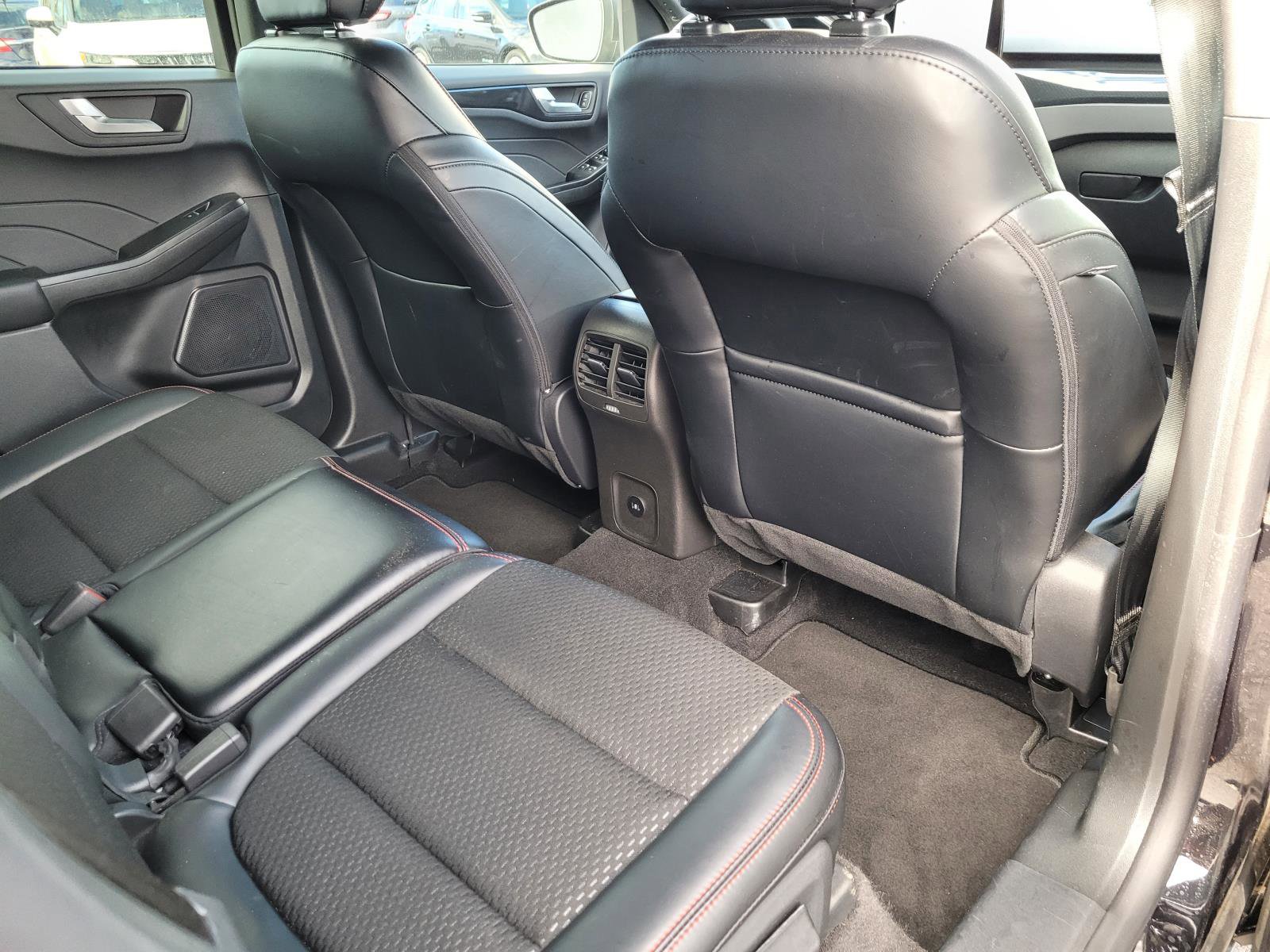 Used 2025 Ford Escape ST-Line AWD/4WD image 19