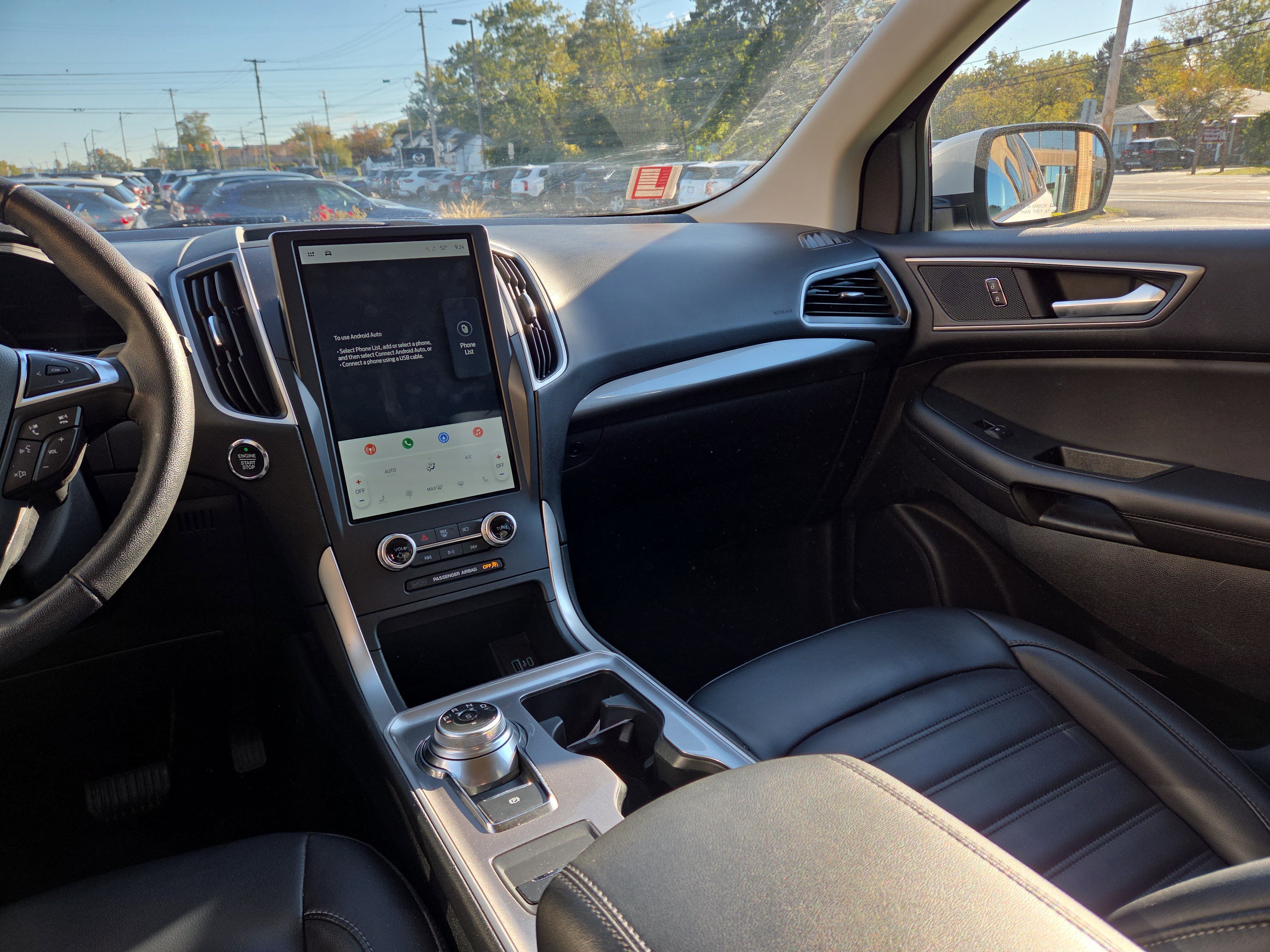 Used 2024 Ford Edge SEL image 23