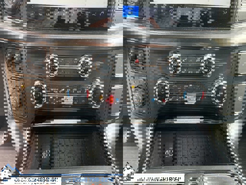 Used 2025 Ford F150 Raptor image 27