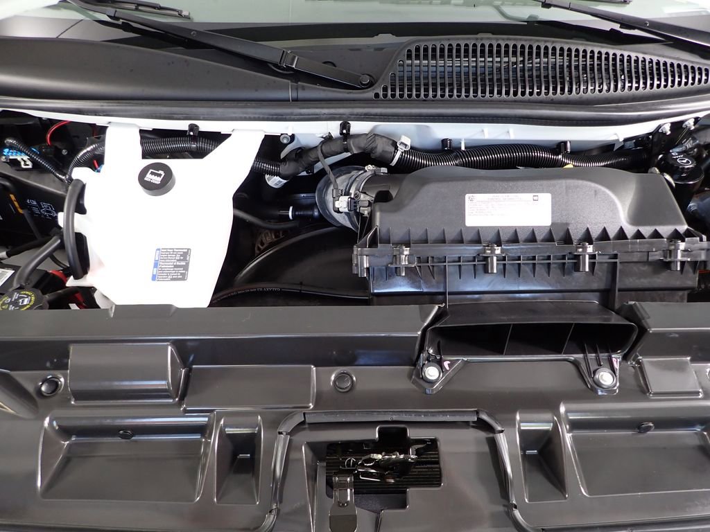 Used 2024 GMC Savana 2500 w/ Driver Convenience Package RWD image 9