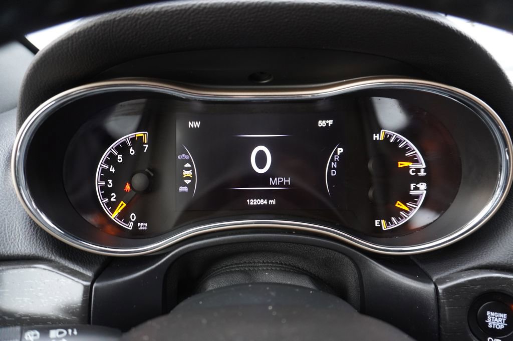 Used 2017 Jeep Grand Cherokee Laredo w/ Quick Order Package 23E image 15