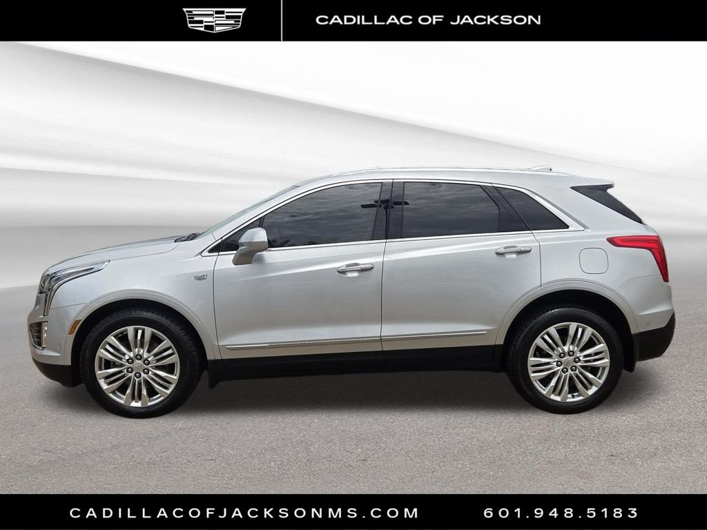 Used 2017 Cadillac XT5 Premium Luxury w/ Driver Assist Package FWD image 25