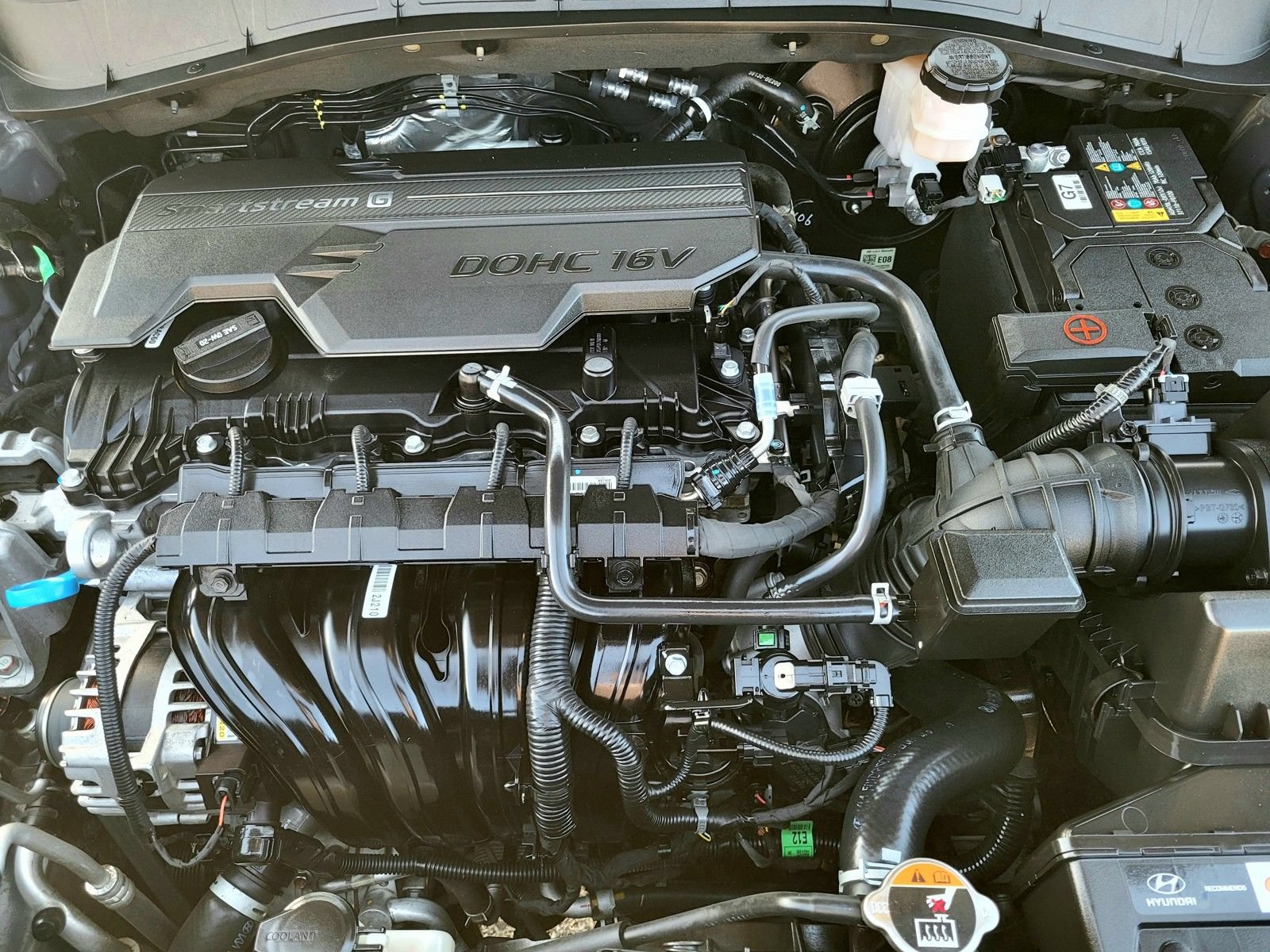 Certified 2025 Hyundai Kona SEL AWD/4WD image 27