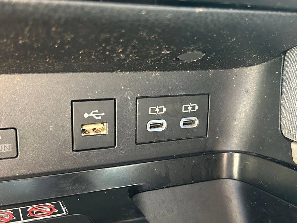 Used 2025 Toyota Camry LE w/ Convenience Package FWD image 34