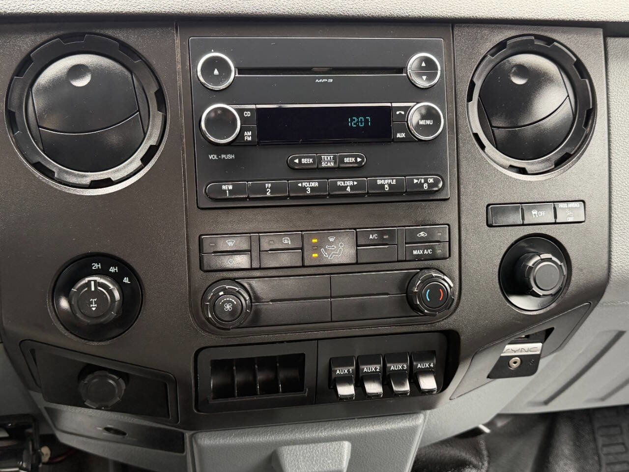 Used 2015 Ford F250 XL w/ XL Appearance Package image 36