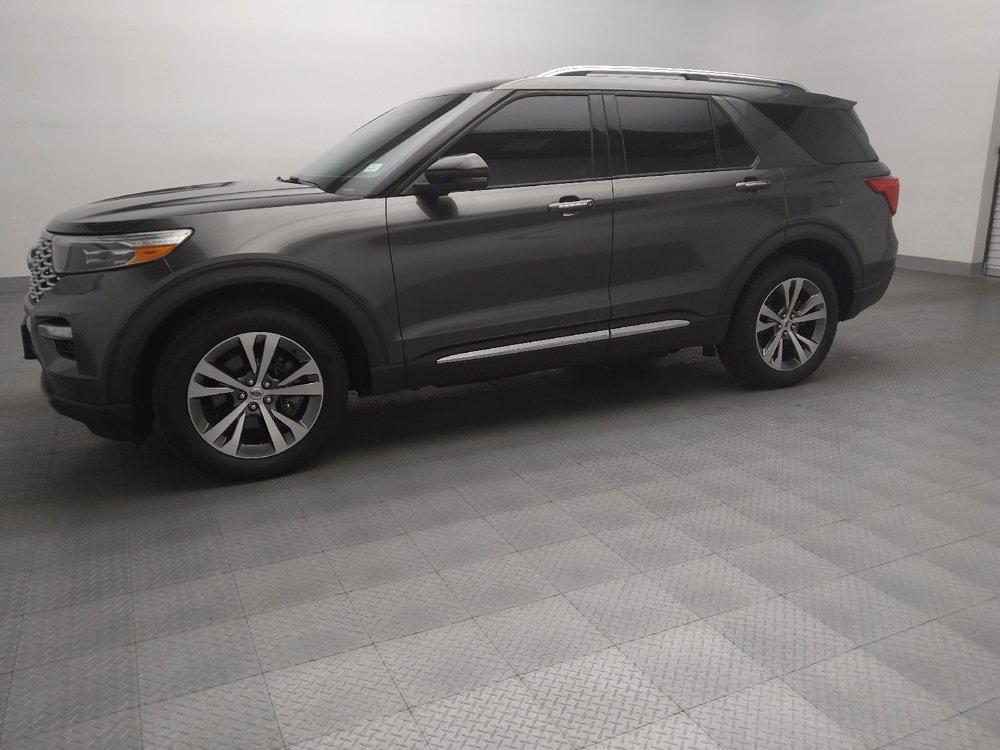 Used 2020 Ford Explorer Platinum w/ Premium Technology Package AWD/4WD image 2